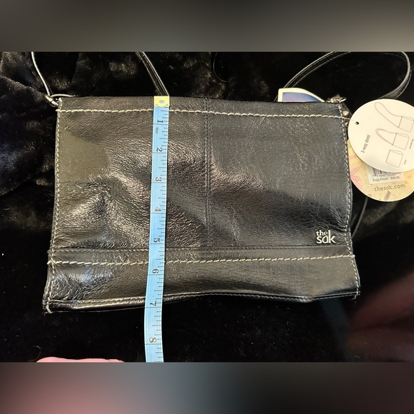 The Sak Convertible Crossbody - Picture 5 of 6